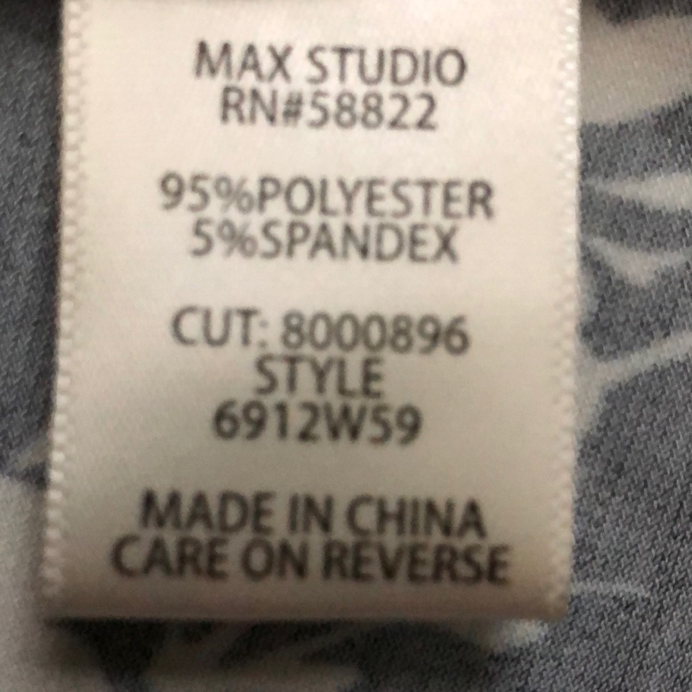 New Max Studio Patterned Sleeveless Shift Dress - image 7